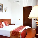 Hotel Geo